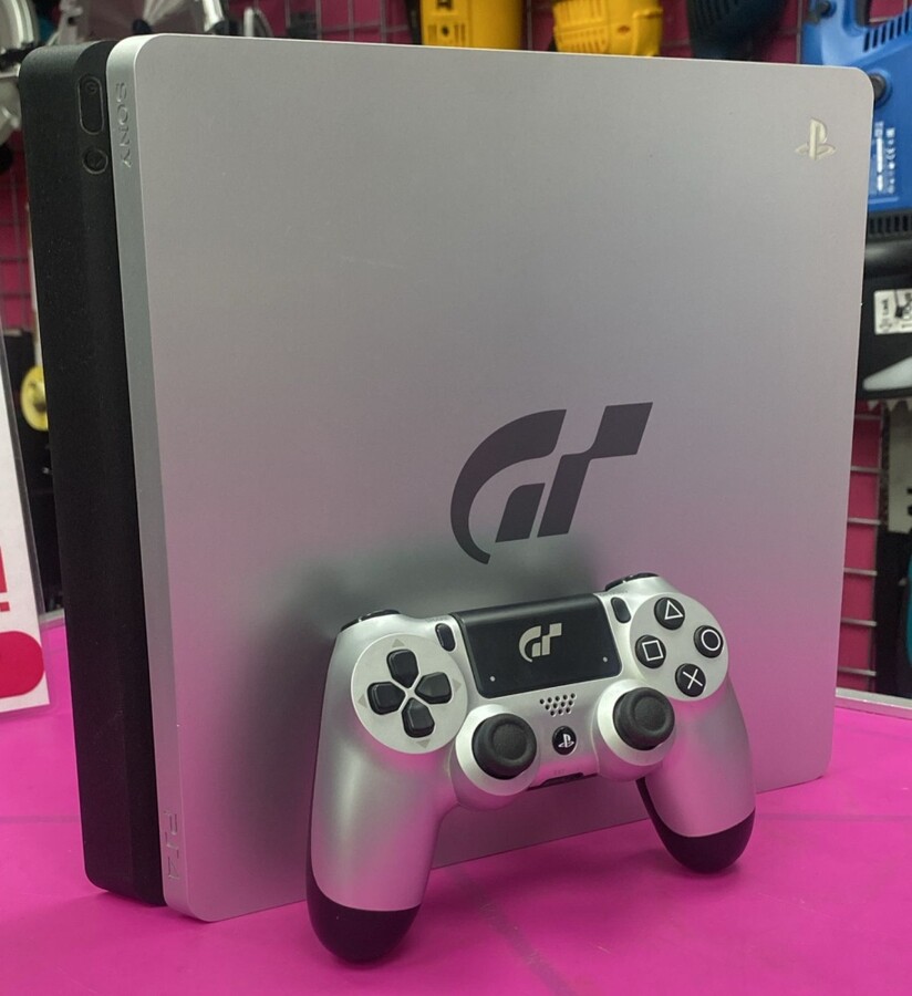 Sony PlayStation 4 slim 1tb Gran Turismo Limited Edition