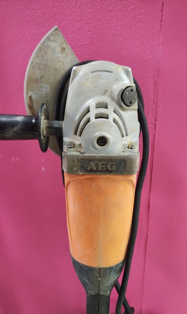 УШМ (Болгарка)