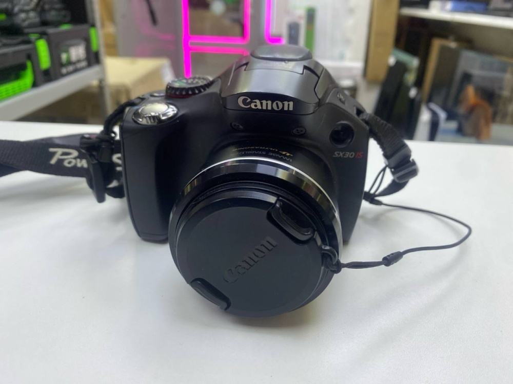 Фотоаппарат Canon powershoy sx30is