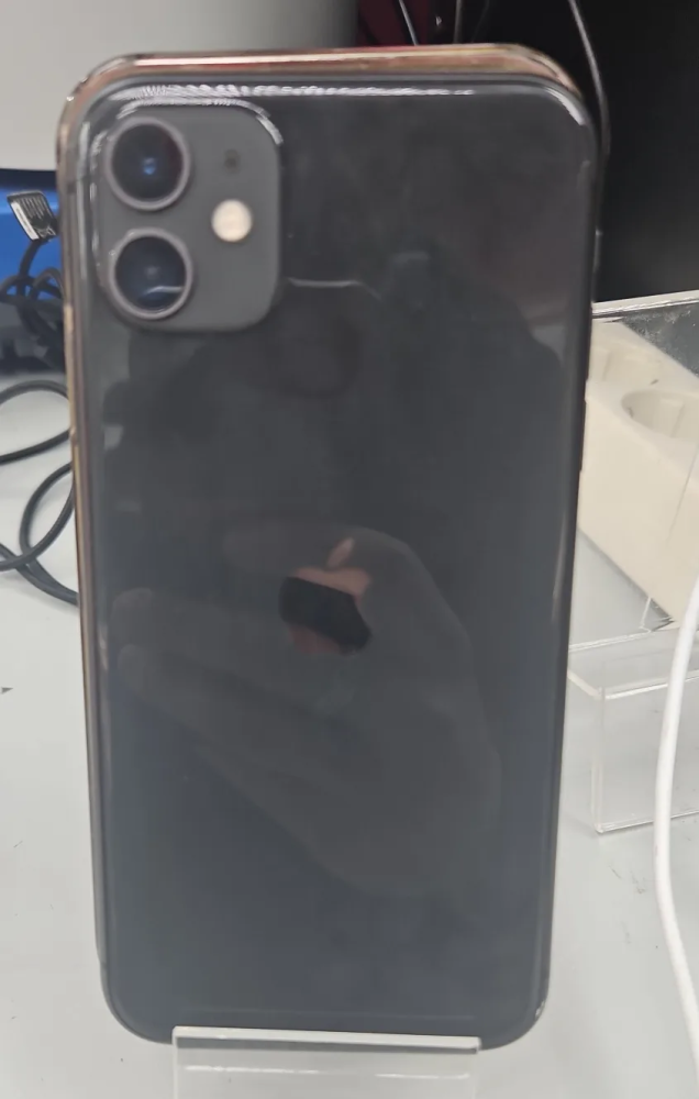 Смартфон iPhone 11 64Gb