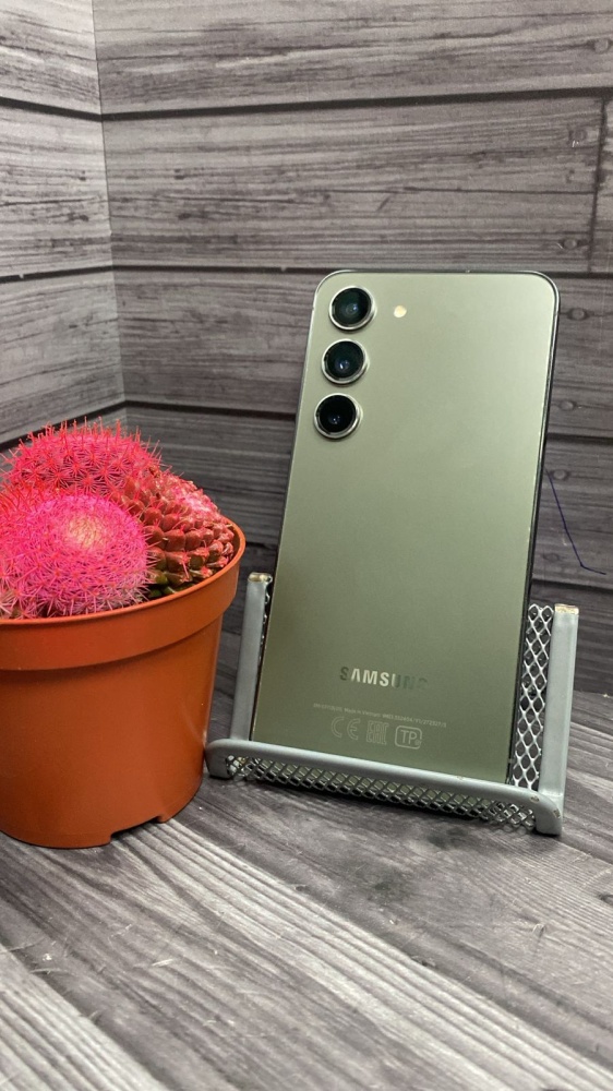 Смартфон Samsung S23 8.128